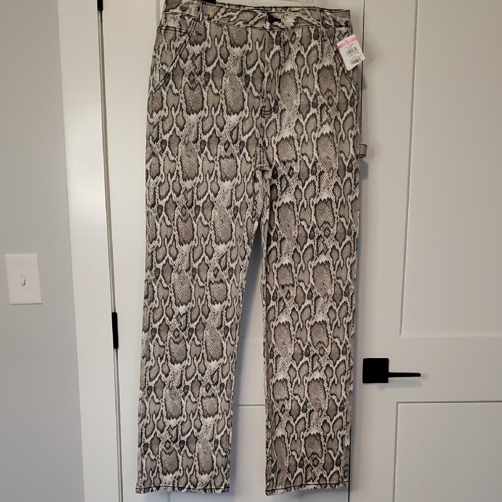AFRM Snake Print Straight Leg Jeans - Black and Gray